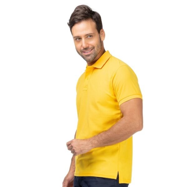 Camiseta Tipo Polo Amarillo Bandera - Imagen 4