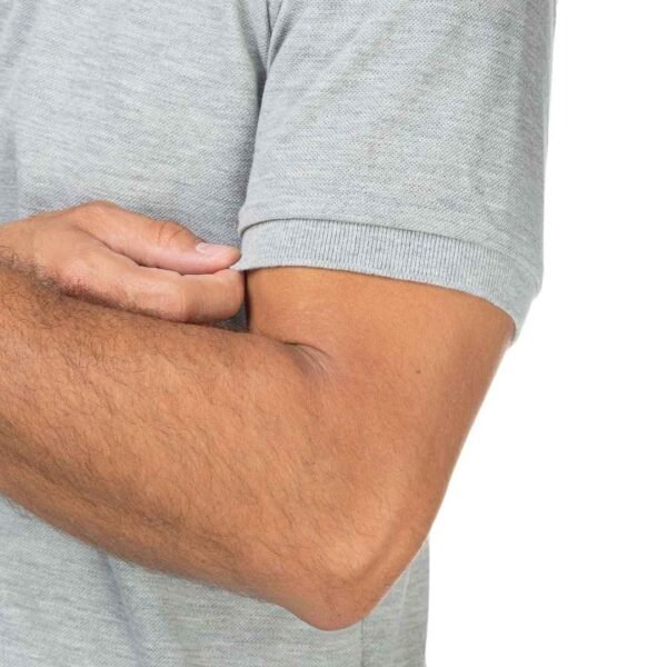 Camiseta Tipo Polo Gris Claro - Imagen 3